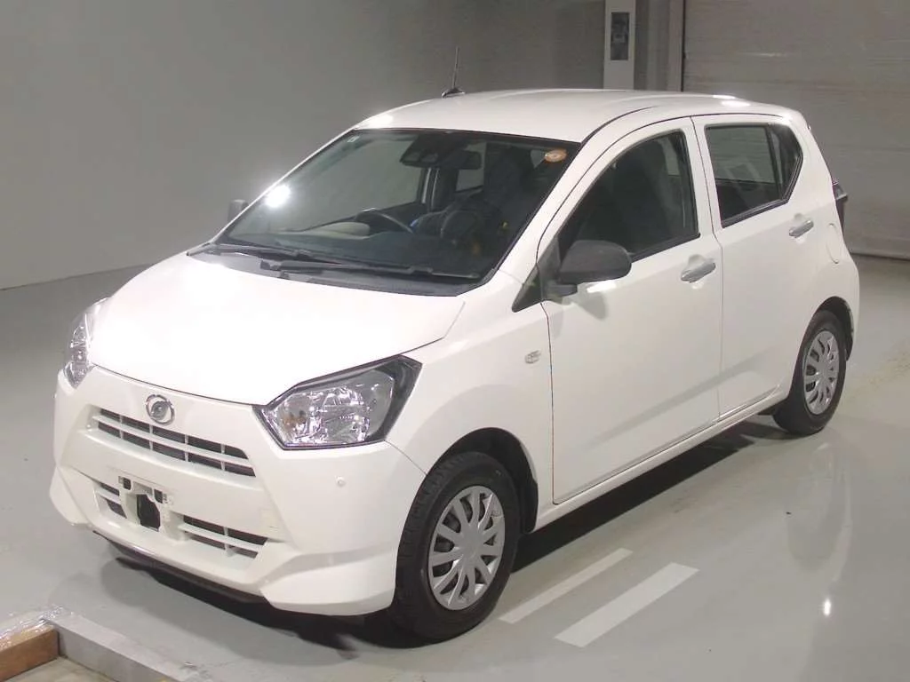 Daihatsu Mira e:S LA350S 2021